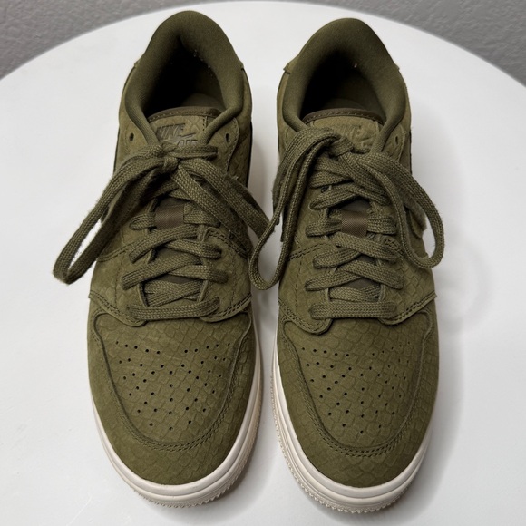 Nike Air Jordan 1 Re Low Lifted Sneakers Olive Canvas Textured Sole Size 7 - Picture 3 of 10